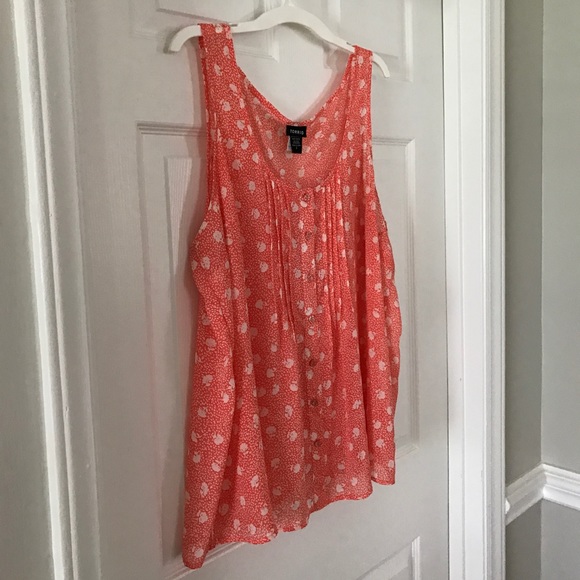 SOLD - Torrid Floral Tulip Back Tank - Size 2 - Picture 4 of 8